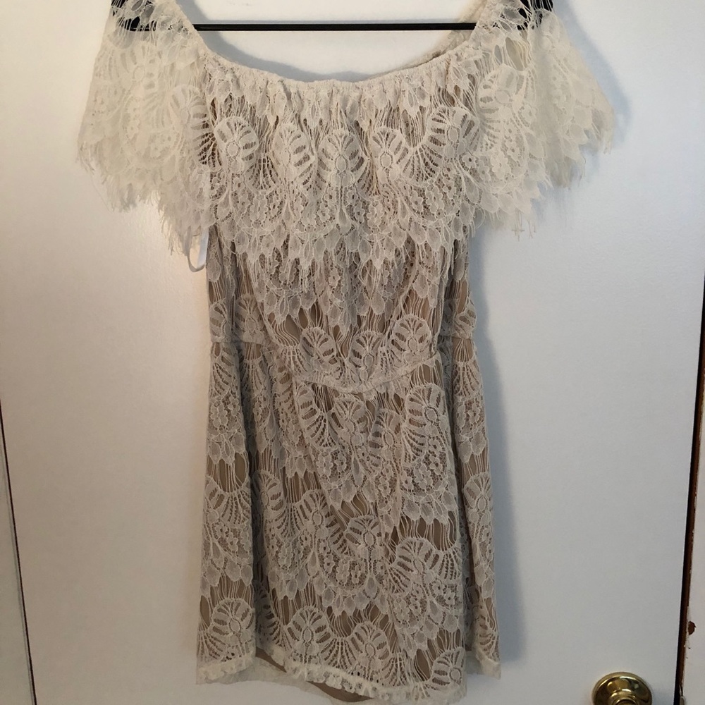 Elegant off the shoulder lace romper